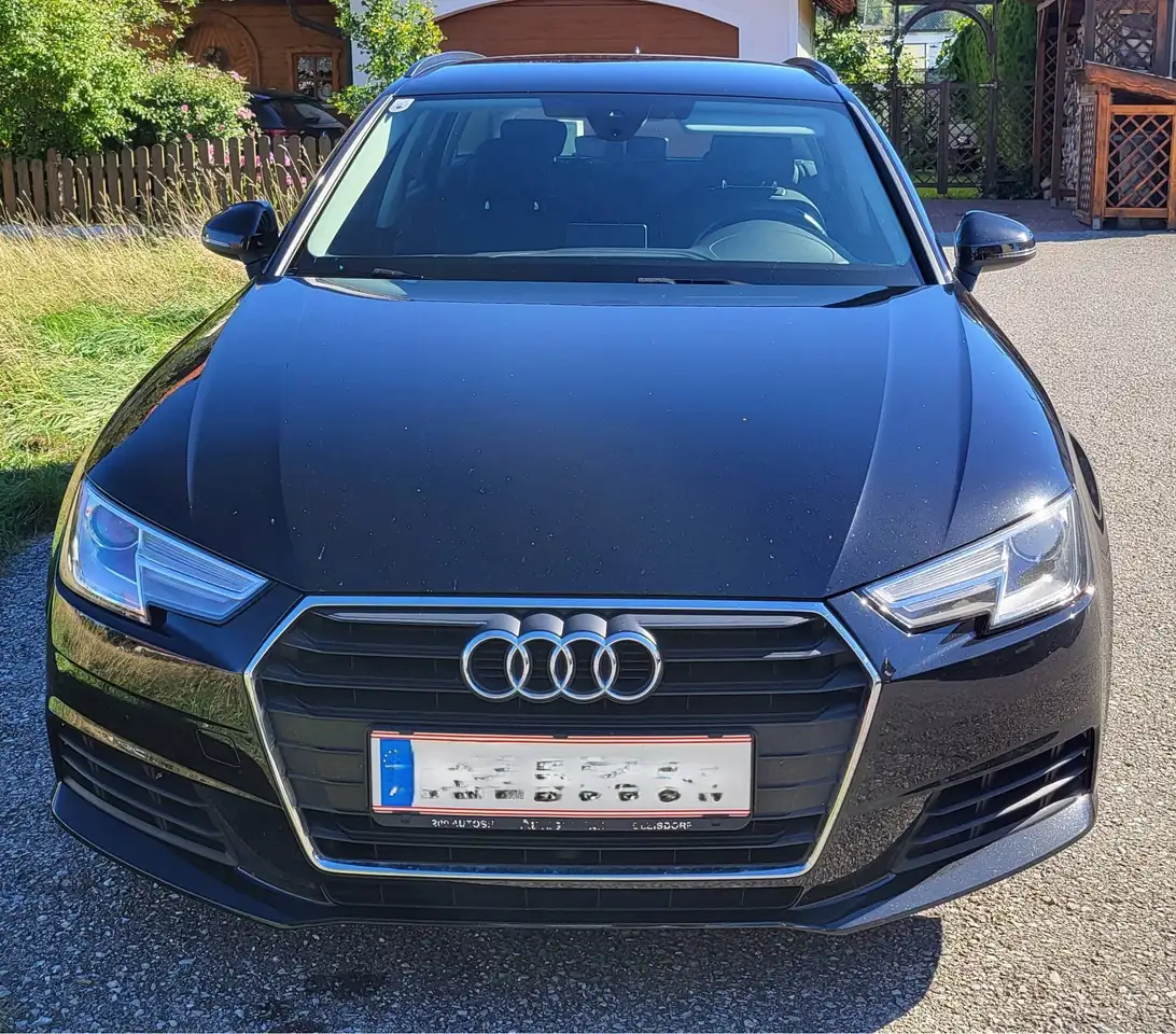 Audi A4 A4 Avant 2,0 TDI — photo 1 of 18