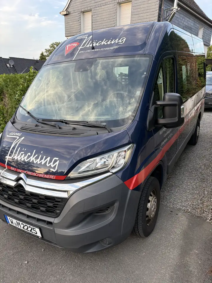 Citroen Jumper 33 L2H2 verglast Profi — photo 1 of 7