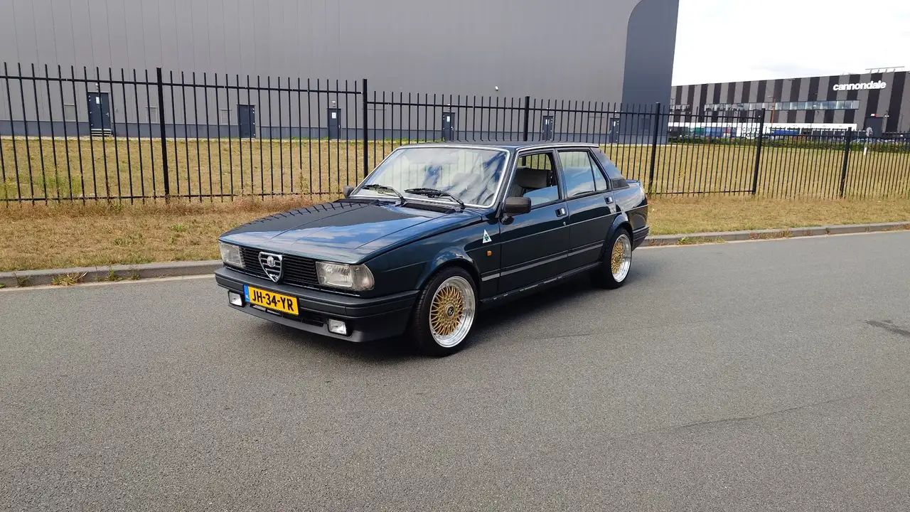 Alfa Romeo Giulietta 2.0 — photo 1 of 15