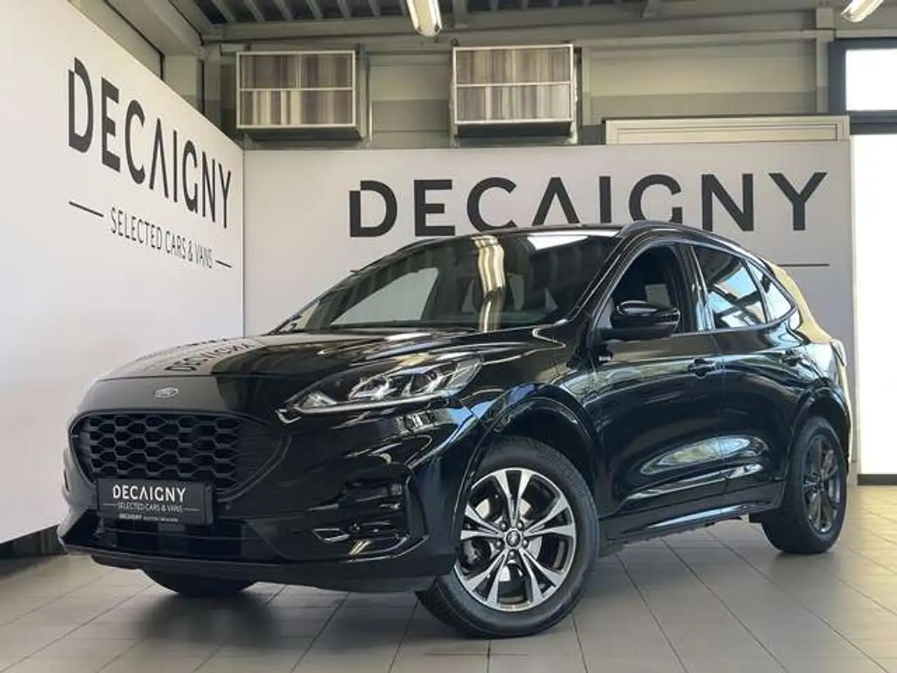 Ford Kuga PHEV 2.5 EcoBoost FWD ST-Line *Camera*Carplay*N... — photo 1 of 34