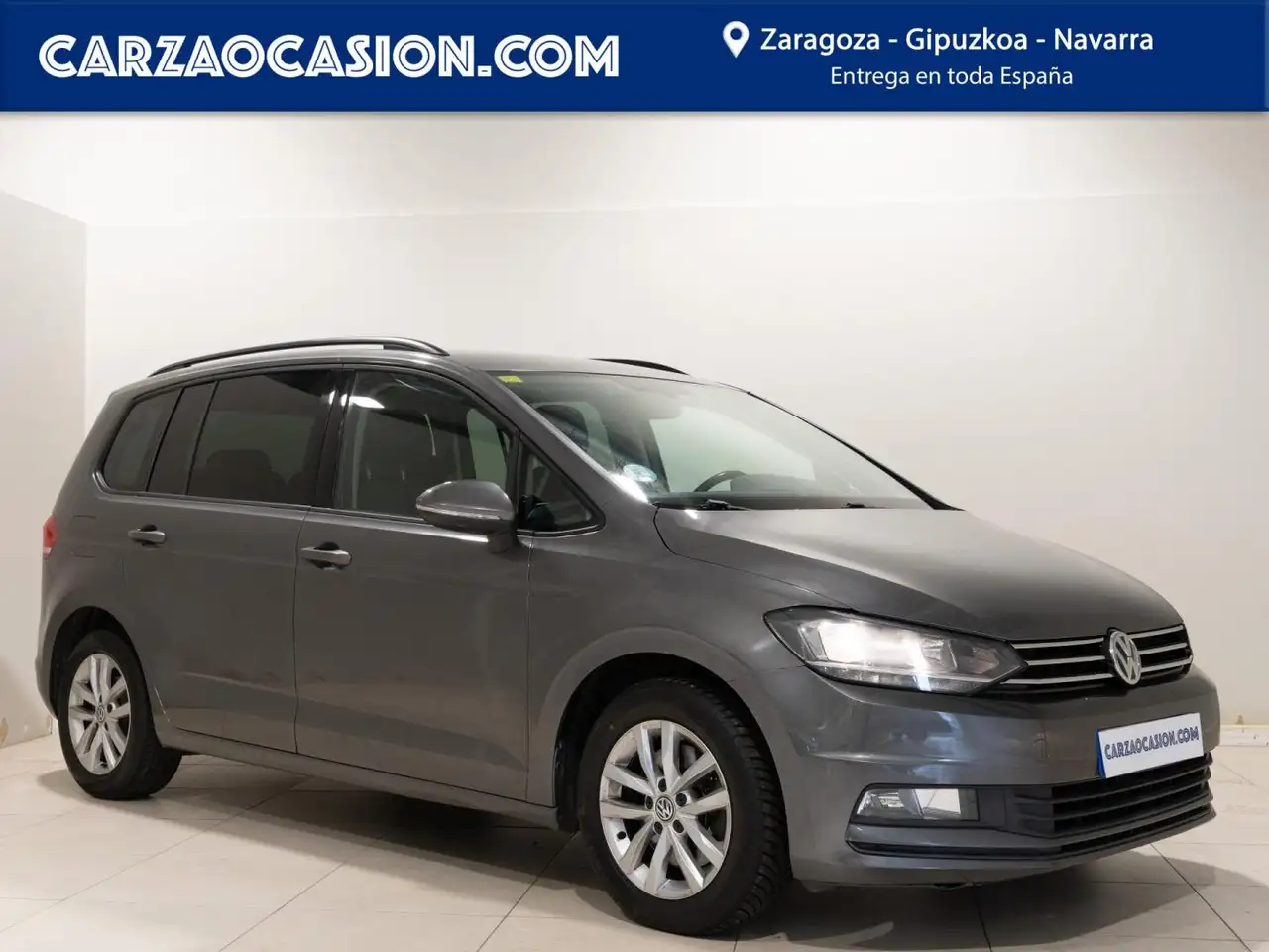 Volkswagen Touran 1.6TDI CR BMT Advance 81kW — photo 1 of 20
