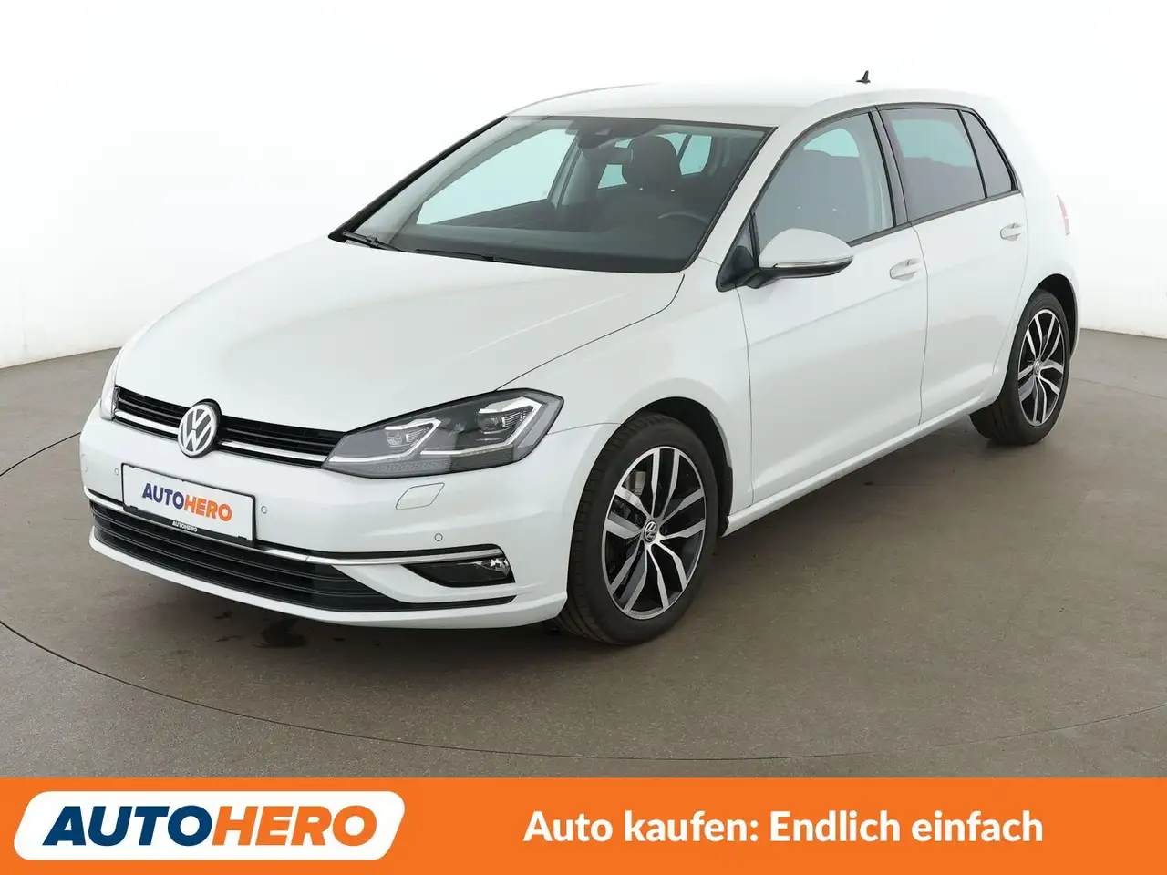 Volkswagen Golf 1.5 TSI ACT Highline BlueMotion Tech Aut.*NAVI*ACC — photo 1 of 29