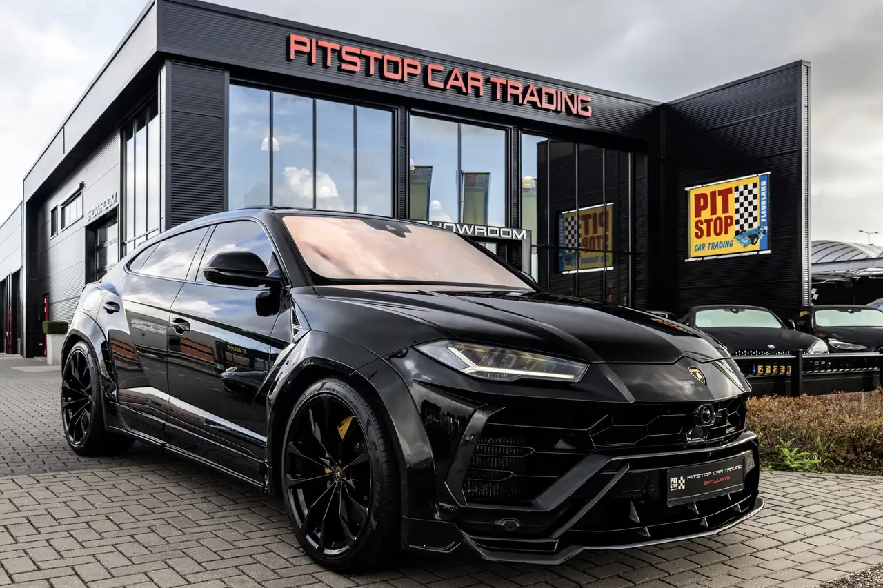 Lamborghini Urus 4.0 V8 Novitec Widy-Body en uitlaat, Massage, 23 i — photo 1 of 40