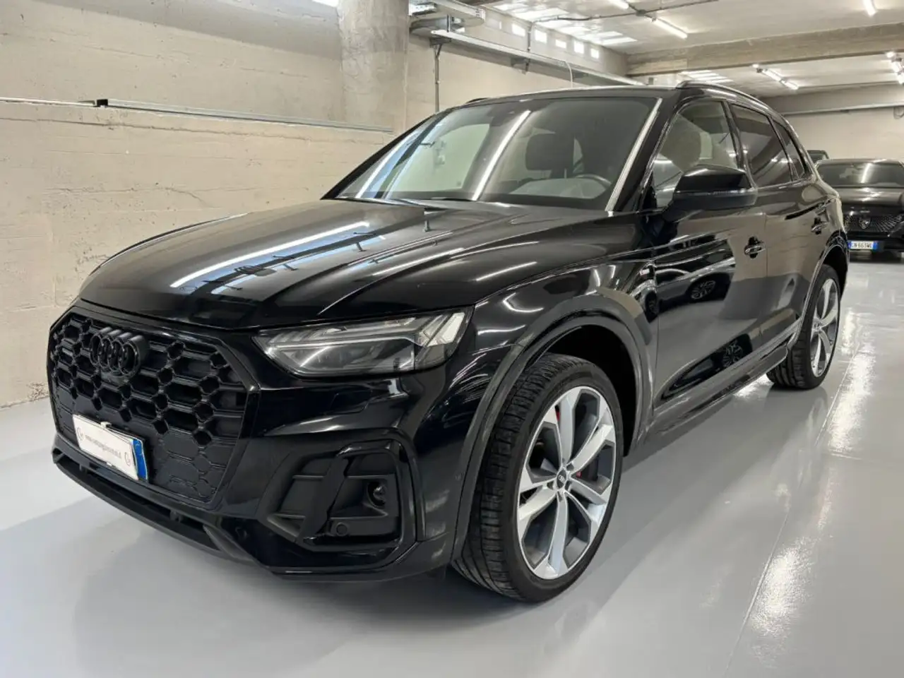 Audi Q5 40 TDI 204 CV quattro S tronic S line — photo 1 of 15