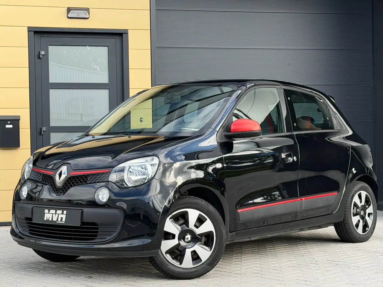 Renault Twingo 1.0 SCe Collection - Airco - MF stuur - LED - Orig — photo 1 of 22