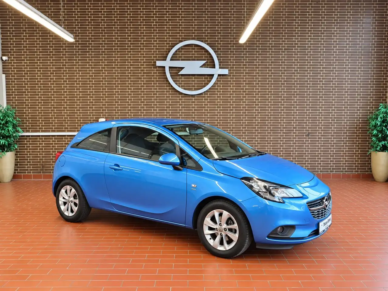Opel Corsa E Active-Winter P. inkl. beh. FS/Allw. — photo 1 of 15