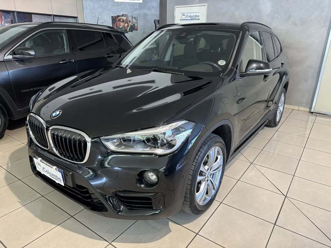BMW X1 sdrive18d Sport auto my18 Led Navi Cam 18" — photo 1 of 15