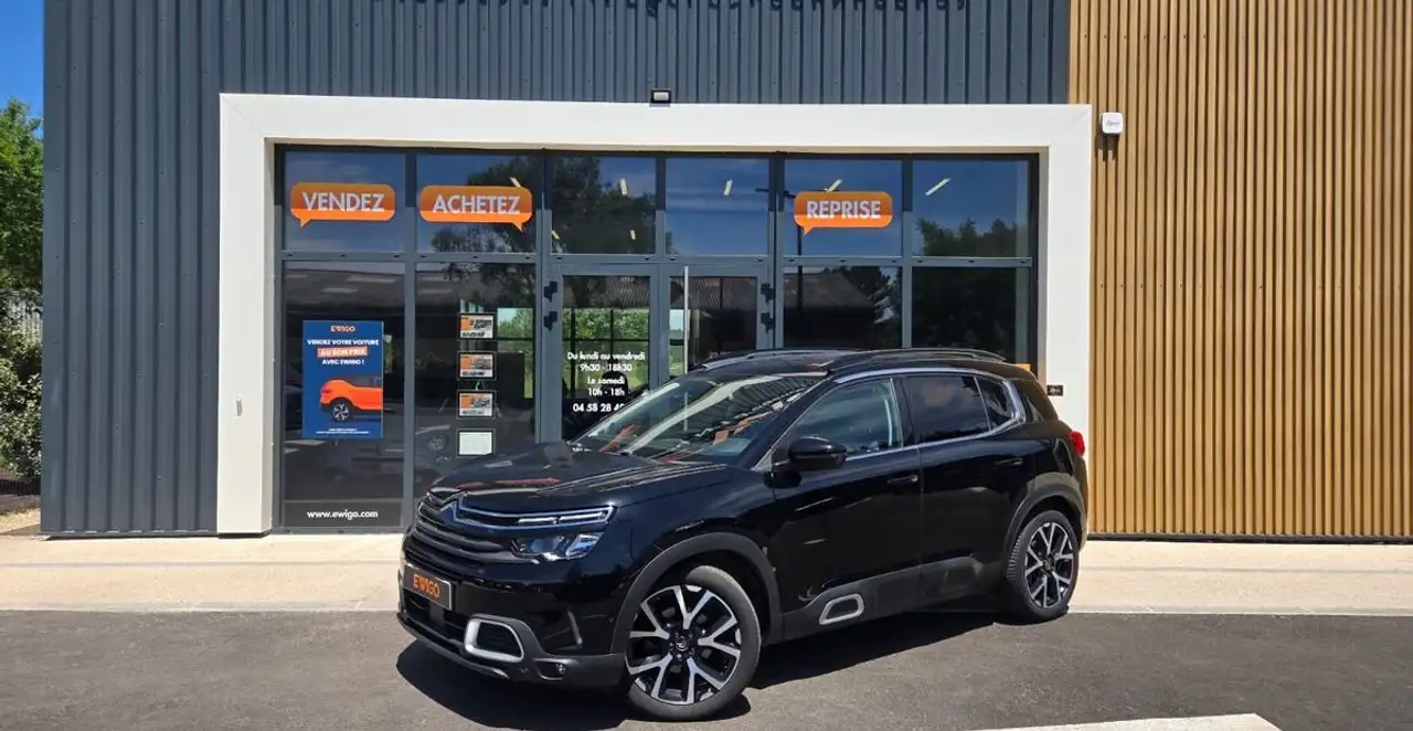 Citroen C5 Aircross 1.5 BLUEHDI 130 shine CarPlay camera 360° attelage — photo 1 of 30