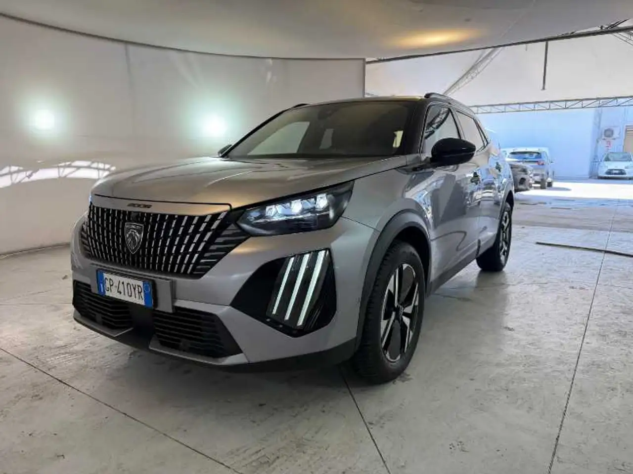 Peugeot 2008 1.2 PureTech GT — photo 1 of 21