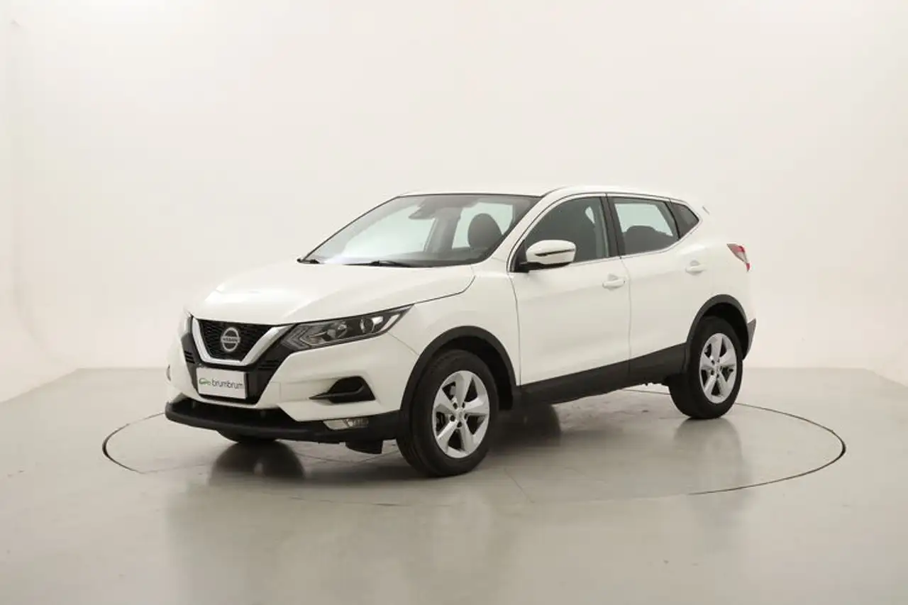 Nissan Qashqai Business 1.3 Benzina 140CV — photo 1 of 15