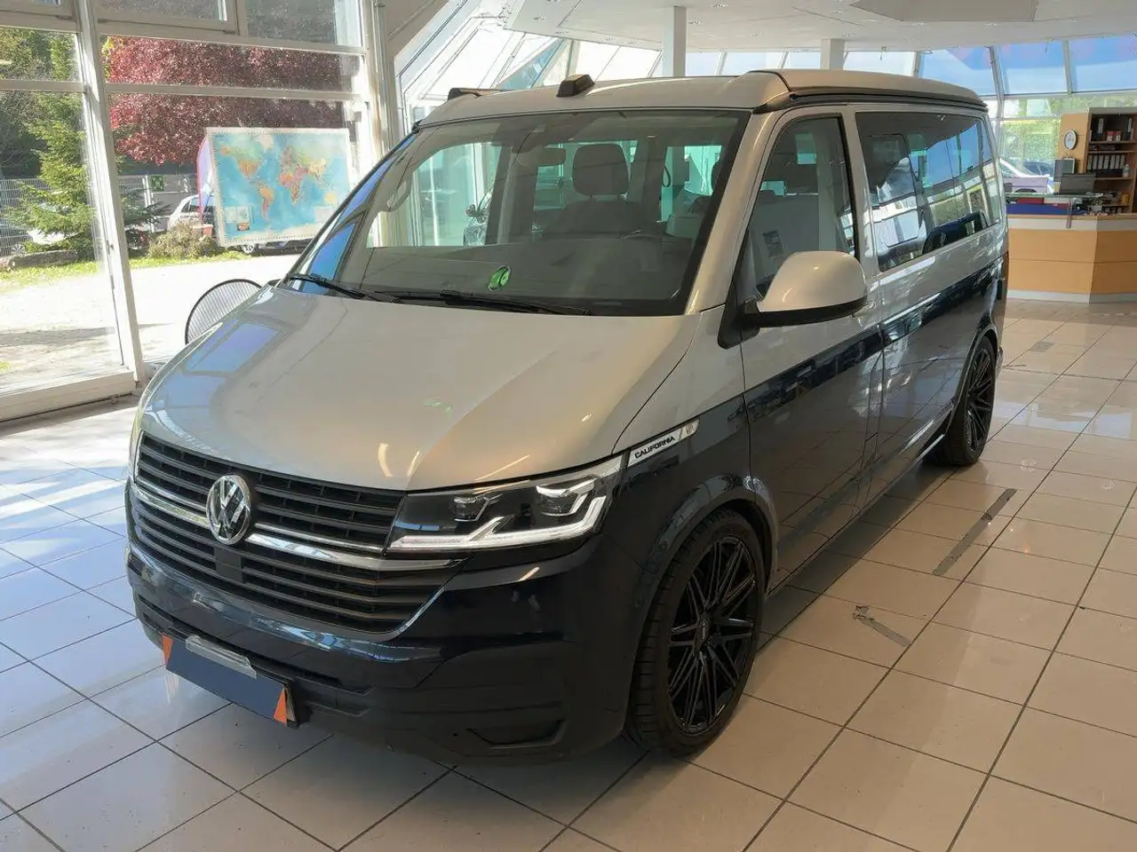 Volkswagen T6.1 California FWD Beach Camper — photo 1 of 32