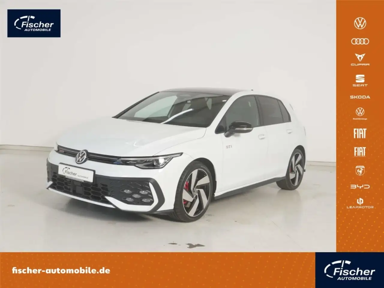 Volkswagen Golf GTI 2.0 TSI Black Style DSG NAV/LED/RFK/SH — photo 1 of 34