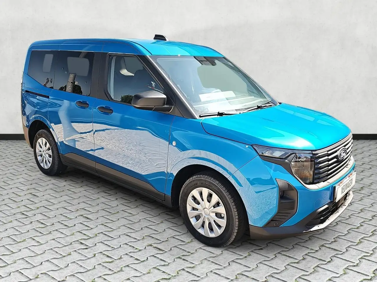 Ford Tourneo Courier Trend 1.0 EB Auto 5JG Kamera AHK 92 kW (125 PS)... — photo 1 of 14