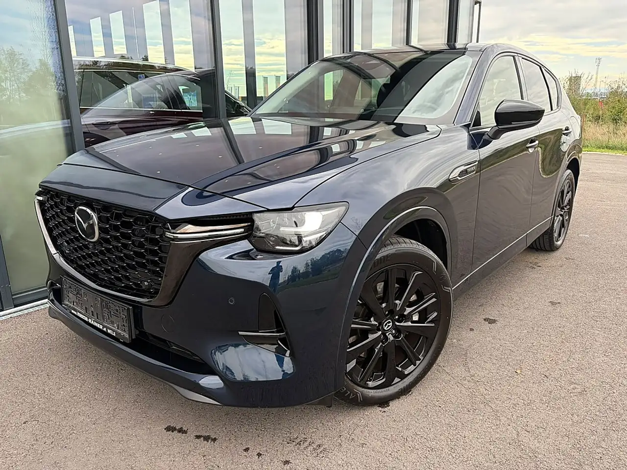 Mazda CX-60 2.5L e-SKYACTIV PHEV AWD HOMURA Aut. — photo 1 of 16