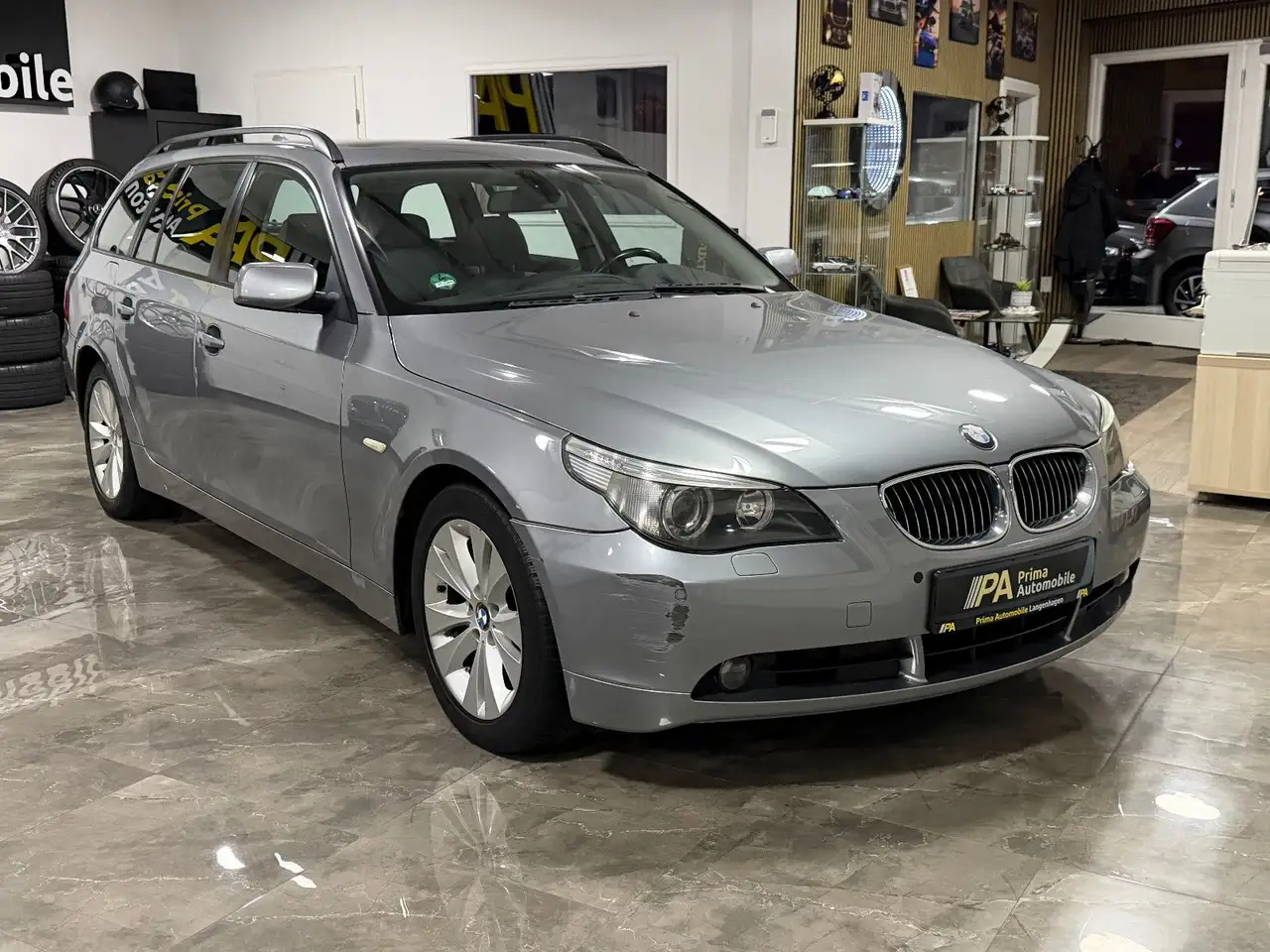 2004 BMW 525 d Touring HeadUp Xenon Pano Leder PDC, photograph 6
