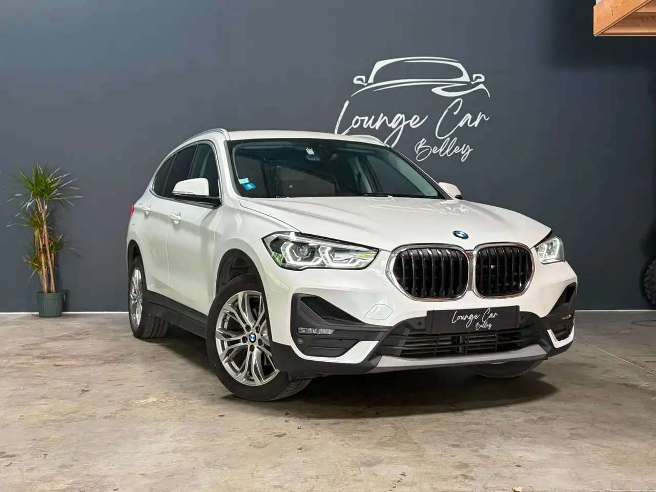 BMW X1 F48 LCI sDrive 18d 150 ch BVA8 - Régulateur / Limiteur - Radar AV/AR - Caméra de Recul - Black Panel - — photo 1 of 27