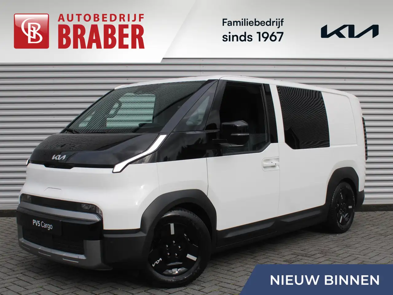 Kia PV5 L2H1 Plus 71.2 kWh | Dubbele Cabine | Nu in de — photo 1 of 29