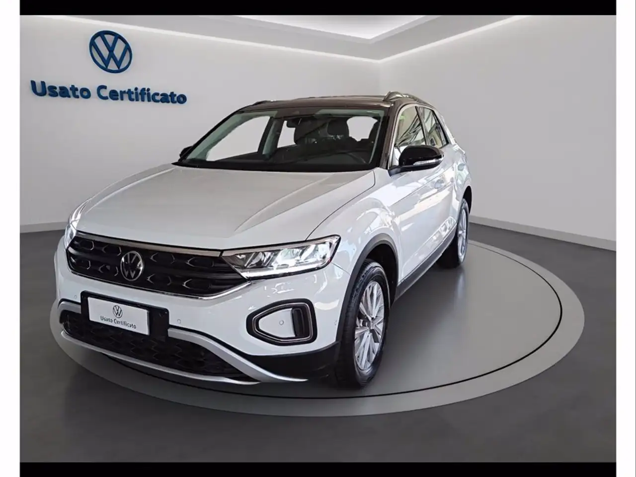 Volkswagen T-Roc 1.0 tsi life 110cv — photo 1 of 22