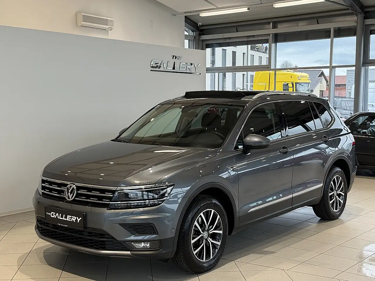 Volkswagen Tiguan Allspace Tiguan 2,0 TDI SCR 4Motion Allspace DSG *AHK*Pa... — photo 1 of 40