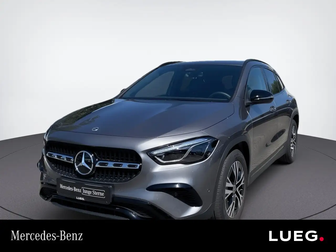 Mercedes-Benz GLA 200 PROGRESSIVE+NIGHT+MULTIB+RÜCKFK+LENKRHZ — photo 1 of 19