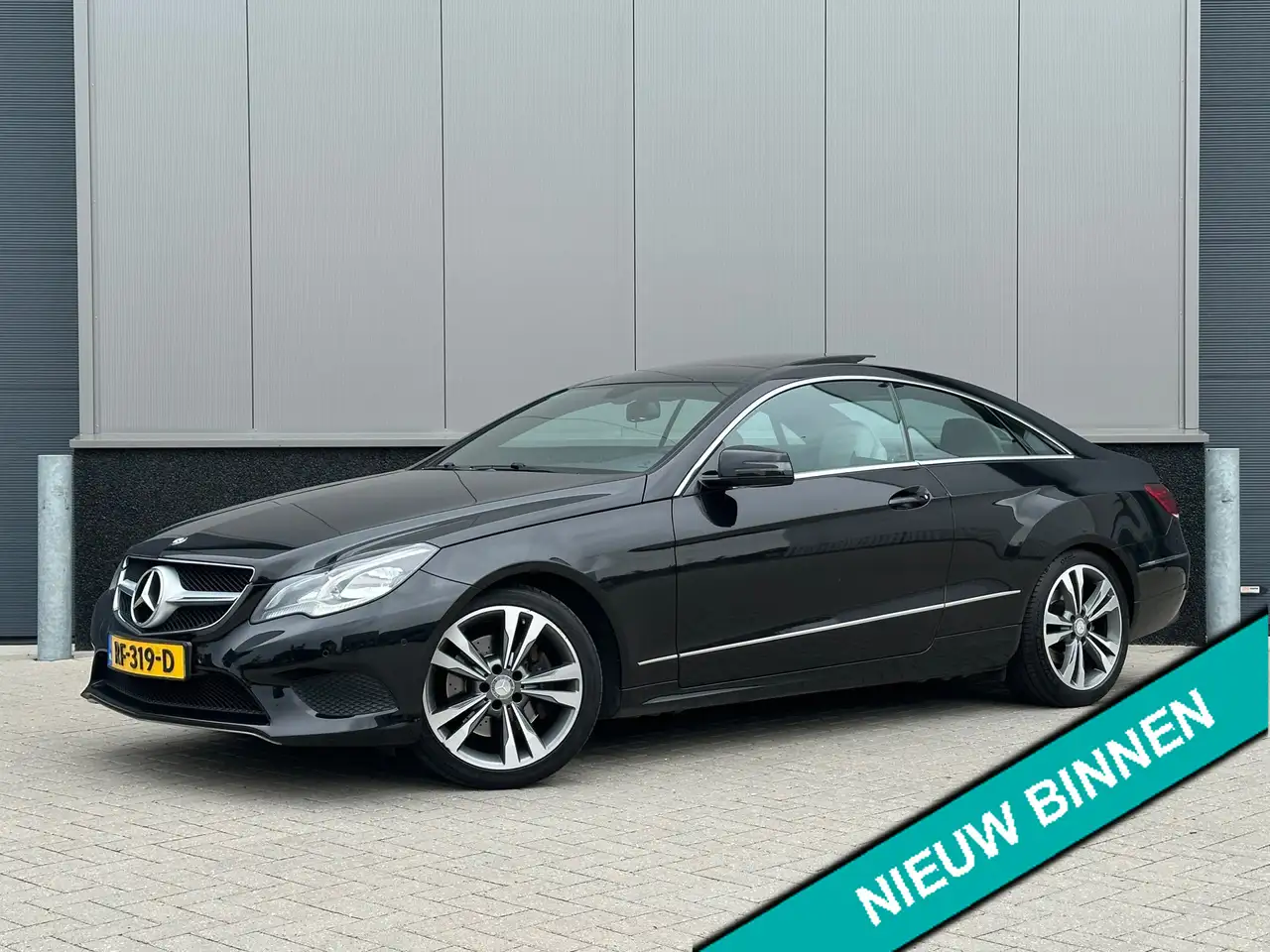 Mercedes-Benz E 200 Coupé Prestige |PANO|TREKHAAK| — photo 1 of 24