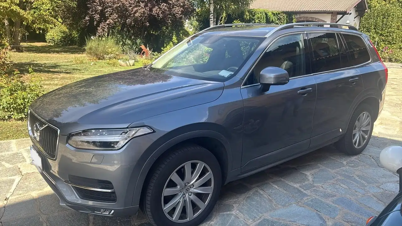 Volvo XC90 D5 AWD Geartronic 7 posti Inscription — photo 1 of 11