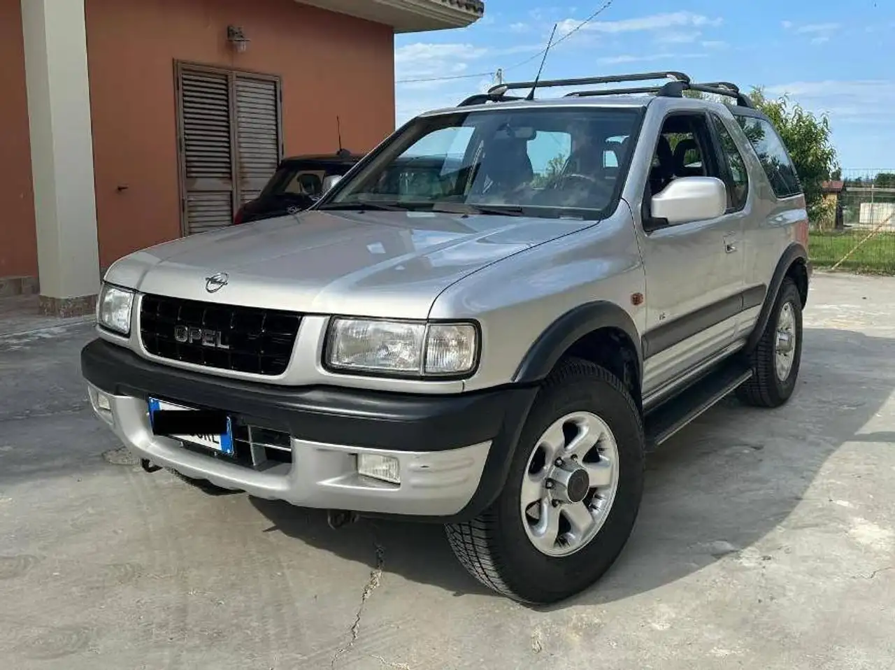 Opel Frontera Frontera II 1999 Sport HT 2.2 dti 16v RS — photo 1 of 8