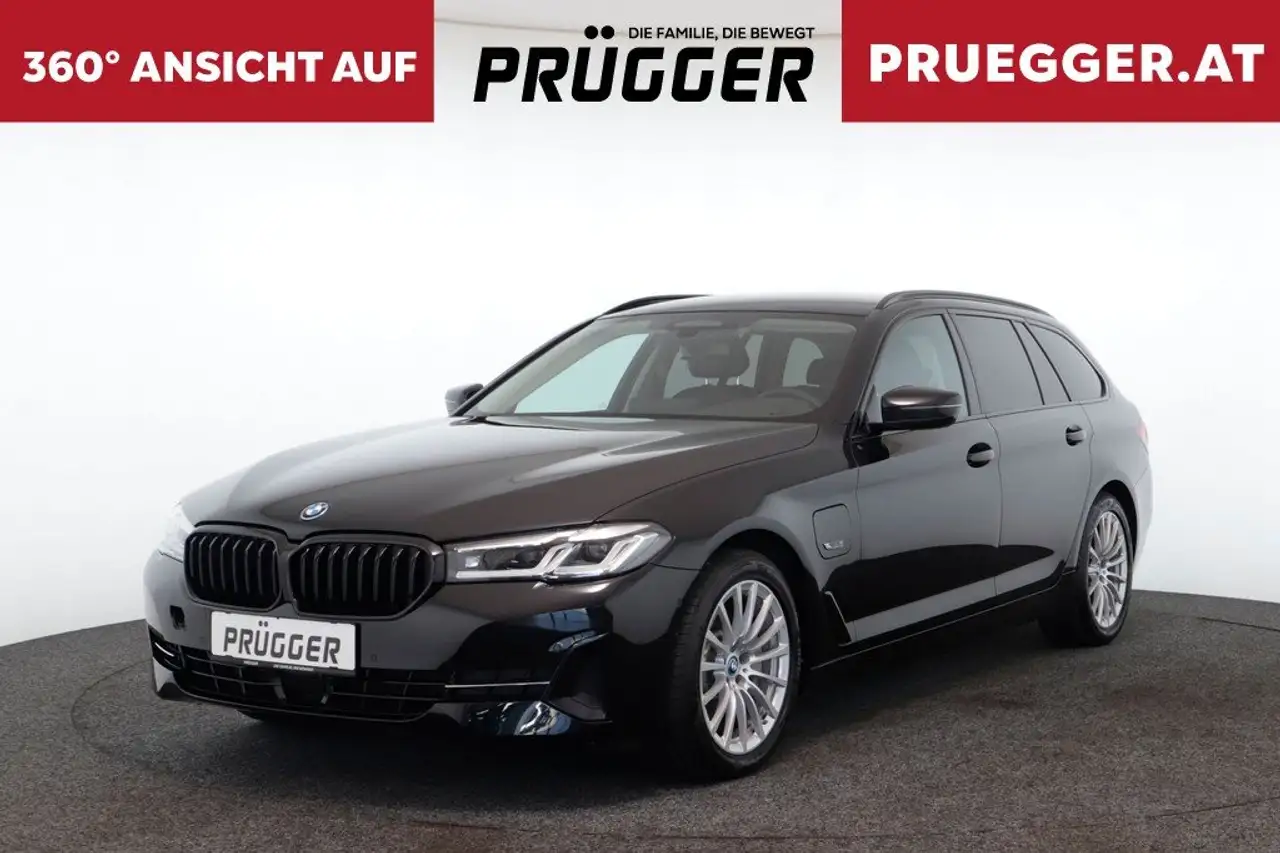 BMW 530 e xDrive Touring Aut. NAVI LEDER SHADOW LED — photo 1 of 40