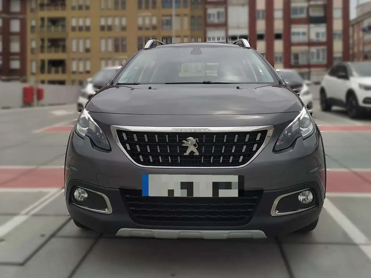 Peugeot 2008 1.2 PureTech S&S GT Line 110 — photo 1 of 12