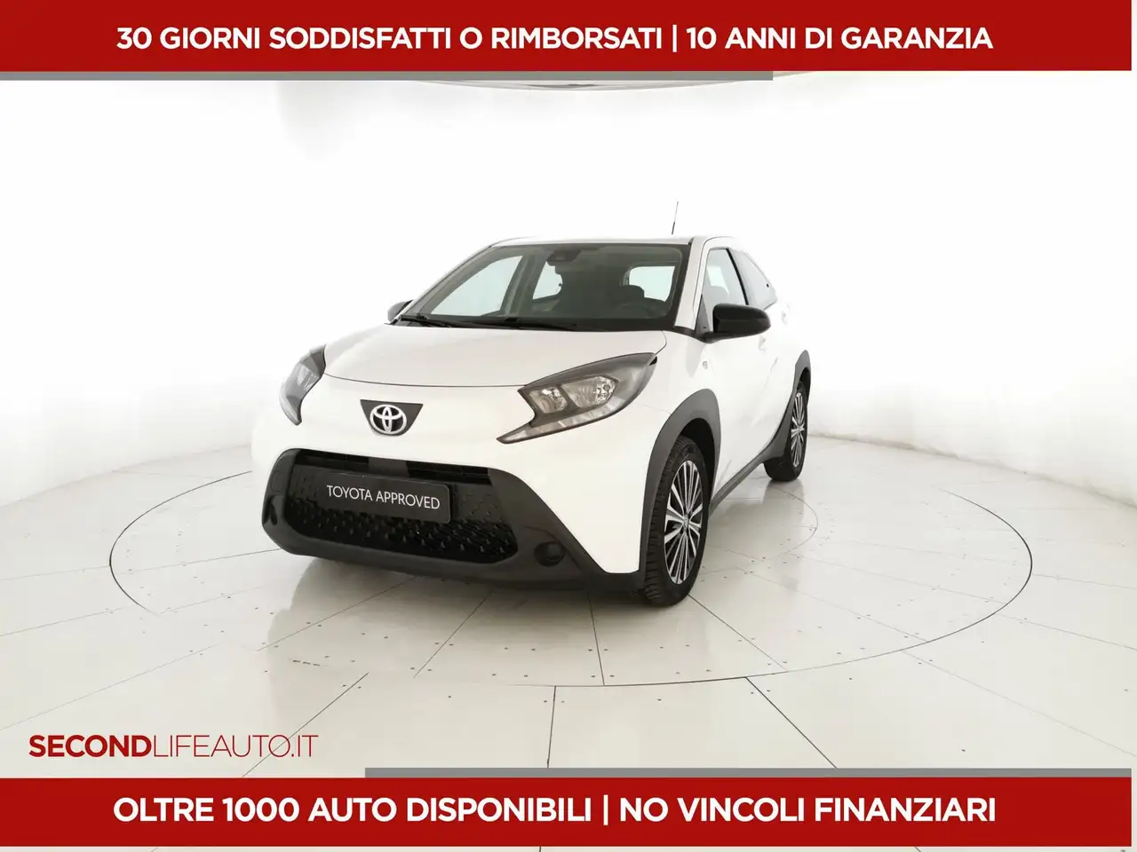 Toyota Aygo X 1.0 Active 72cv — photo 1 of 15