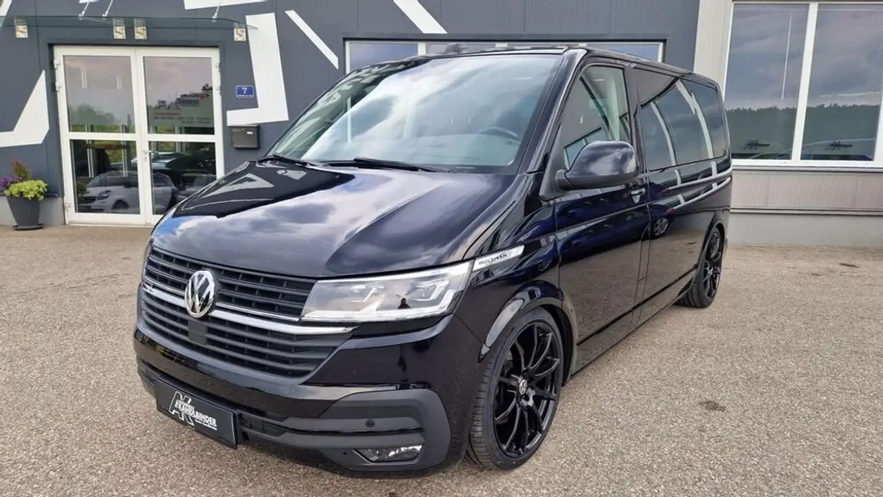 Volkswagen T6.1 Multivan TDI DSG 4MOTION ''Garantie'' — photo 1 of 18