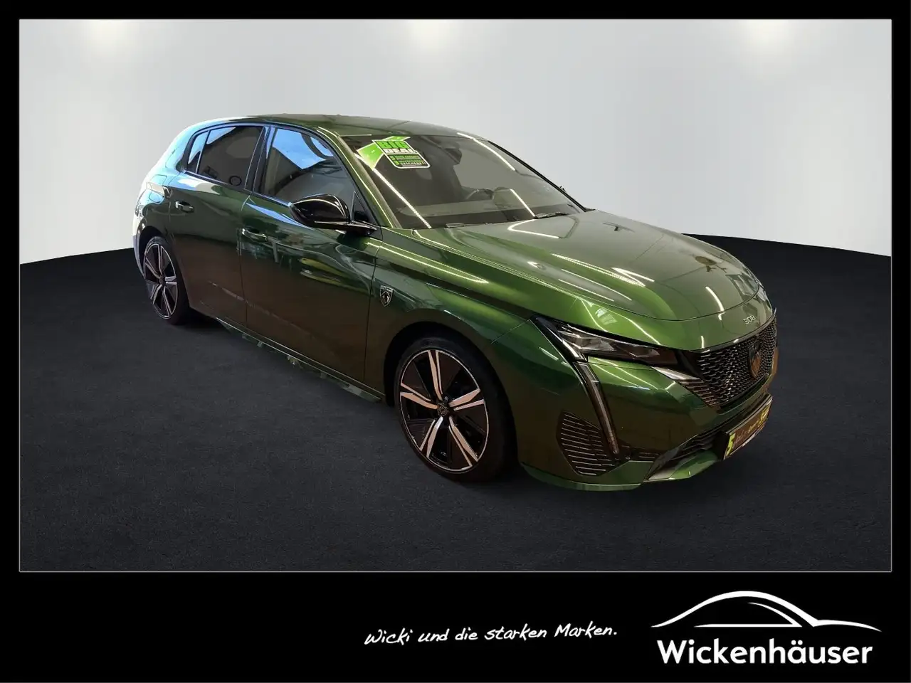 Peugeot 308 1.2 PureTech 130 GT ACC+Alcantara+LED+Navi — photo 1 of 21