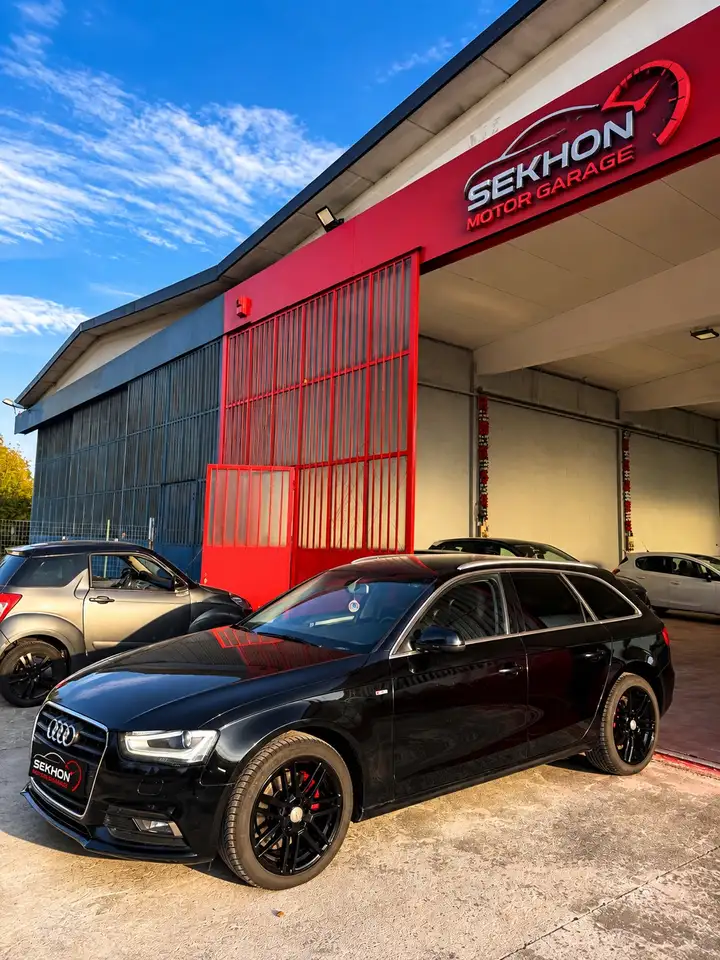 Audi A4 Avant 2.0 tdi S line 150cv multitronic — photo 1 of 13