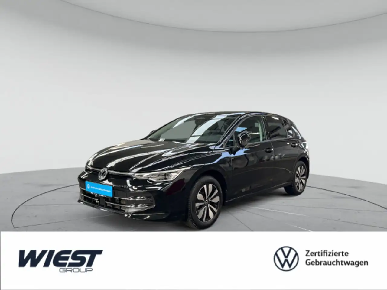 Volkswagen Golf VIII Goal 1.5 eTSI DSG, AHK/KAM/LED/ACC/NAV — photo 1 of 17