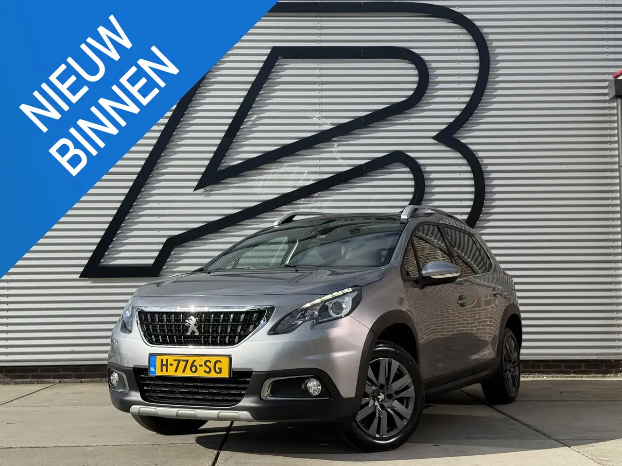 Peugeot 2008 1.2 PureTech Blue Lion 2e Eigenaar|Pano|Stoelverw| — photo 1 of 40