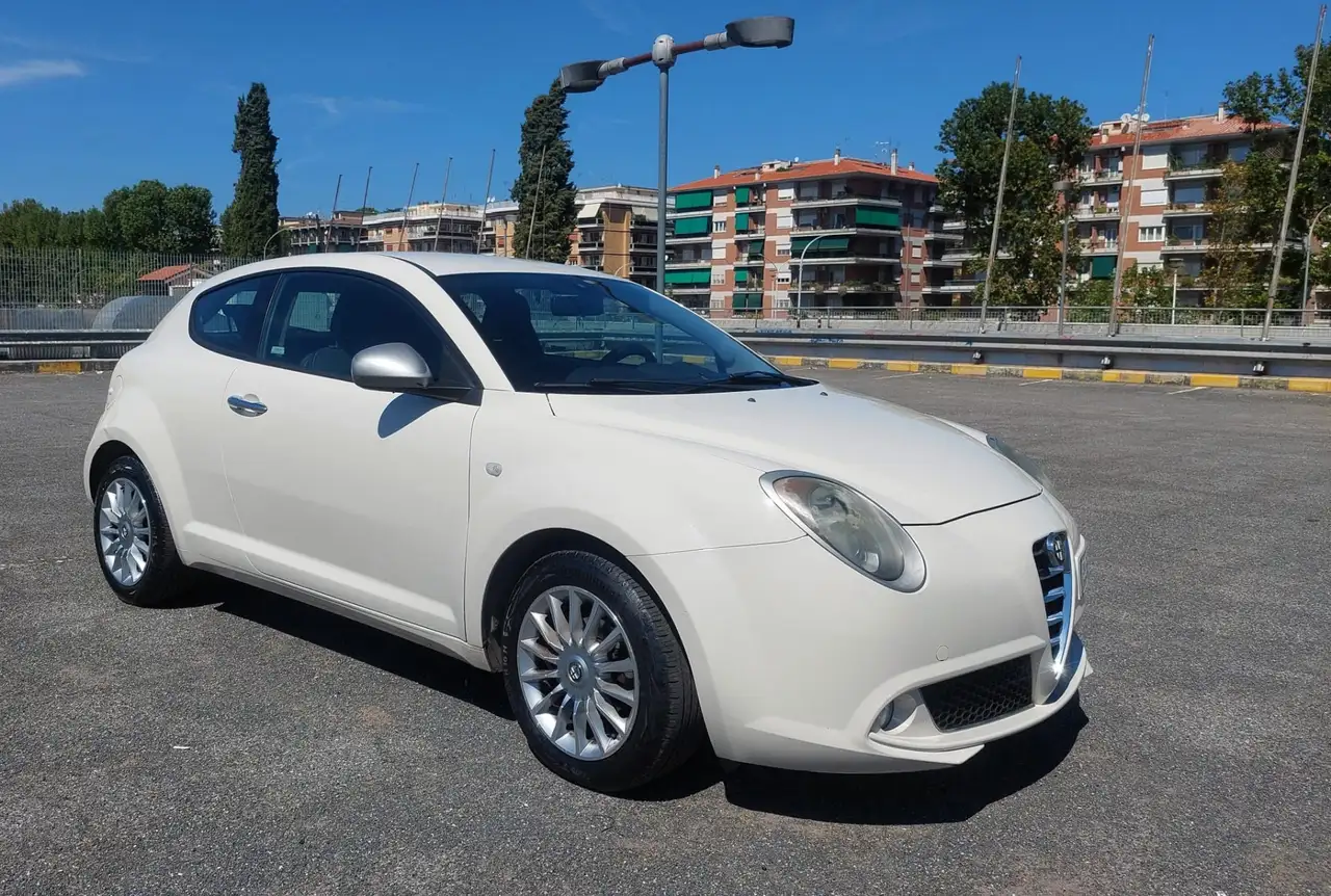 Alfa Romeo MiTo 1.4 Progression s&s 78cv — photo 1 of 13