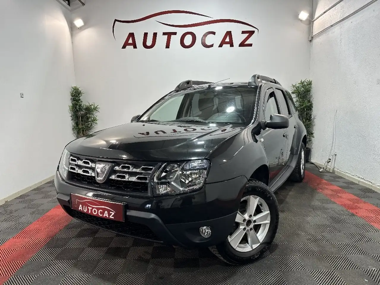 Dacia Duster 1.5 dCi 110 4x4 Lauréate %2BATTELAGE — photo 1 of 22
