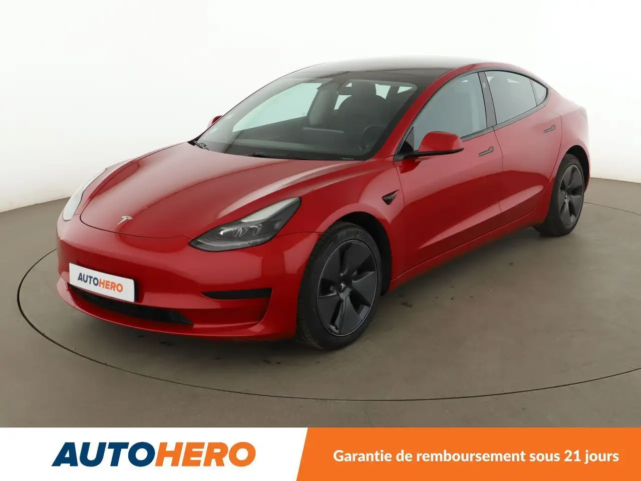 Tesla Model 3 Autonomie Standard Plus RWD 60 kWh — photo 1 of 33