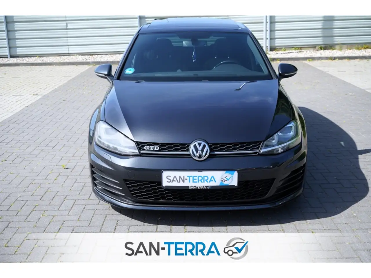 2015 Volkswagen Golf VII GTD R32-RÄDER*PANO*MULTI-LENKRAD*PDC*SHZ*SPORT, photograph 4