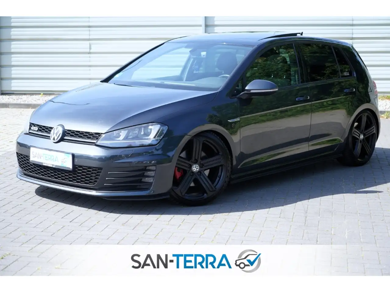 2015 Volkswagen Golf VII GTD R32-RÄDER*PANO*MULTI-LENKRAD*PDC*SHZ*SPORT, photograph 5