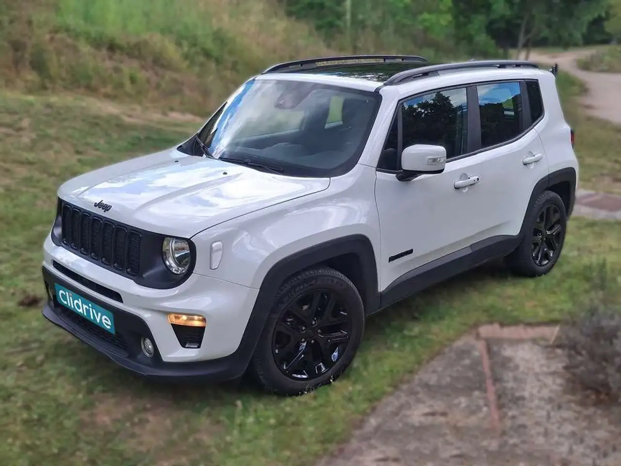Jeep Renegade 1.0 Night Eagle II 4x2 — photo 1 of 19