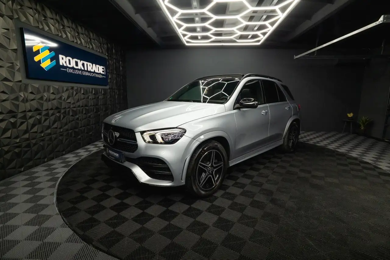 Mercedes-Benz GLE 350 de 4Matic AMG Night-Paket *Pano*LED*ACC* — photo 1 of 40