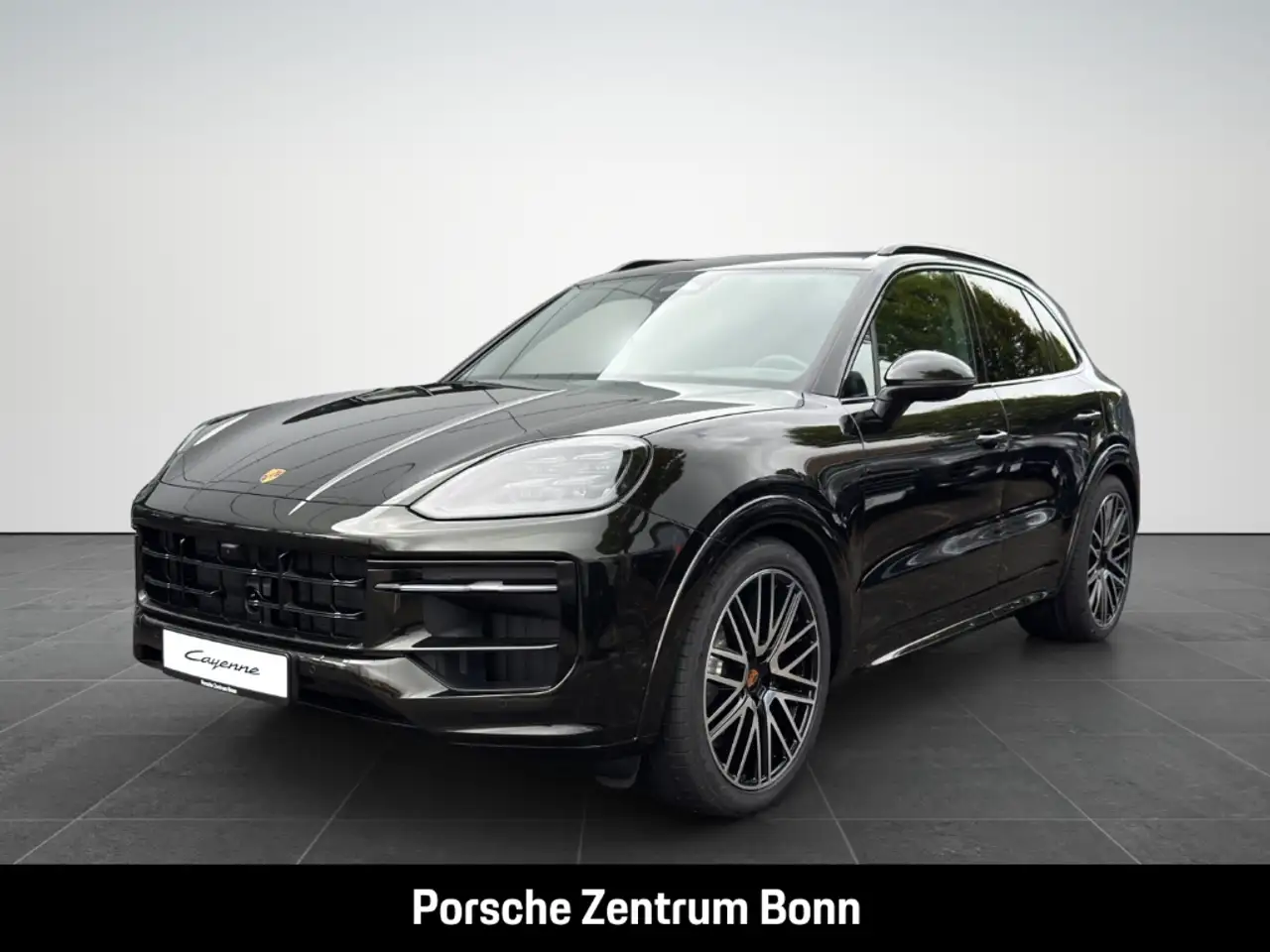 Porsche Sonstige Cayenne GTS InnoDrive HA-Lenkung Head-Up 22-Zoll — photo 1 of 26