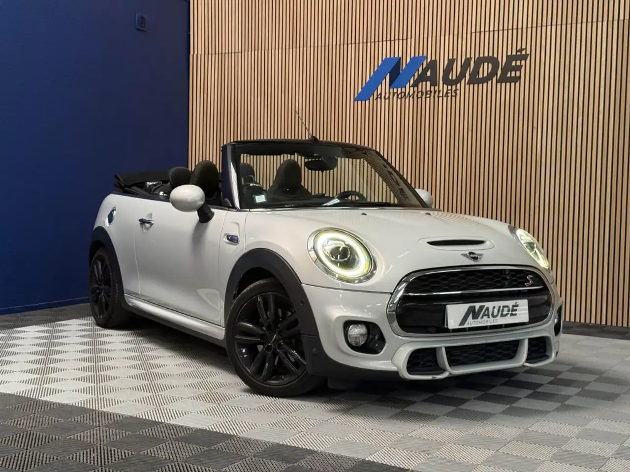 MINI Cooper S Cabrio COOPER S CABRIOLET F57 2.0 192 CH JCW - Suivi Mini complet — photo 1 of 23