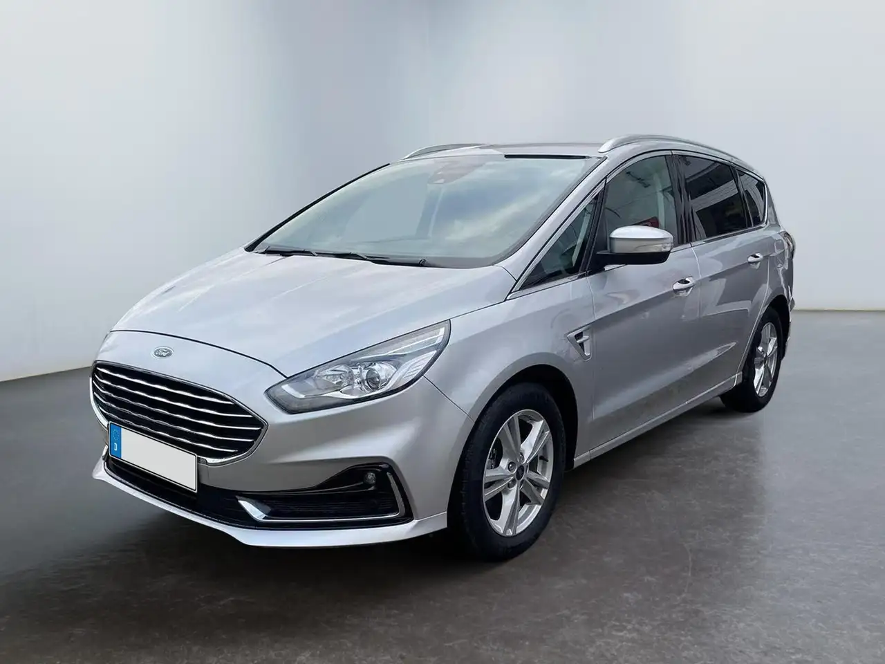 Ford S-Max 2.0 EcoBlue Titanium X AHK Navi PDC Kamera Gara... — photo 1 of 6