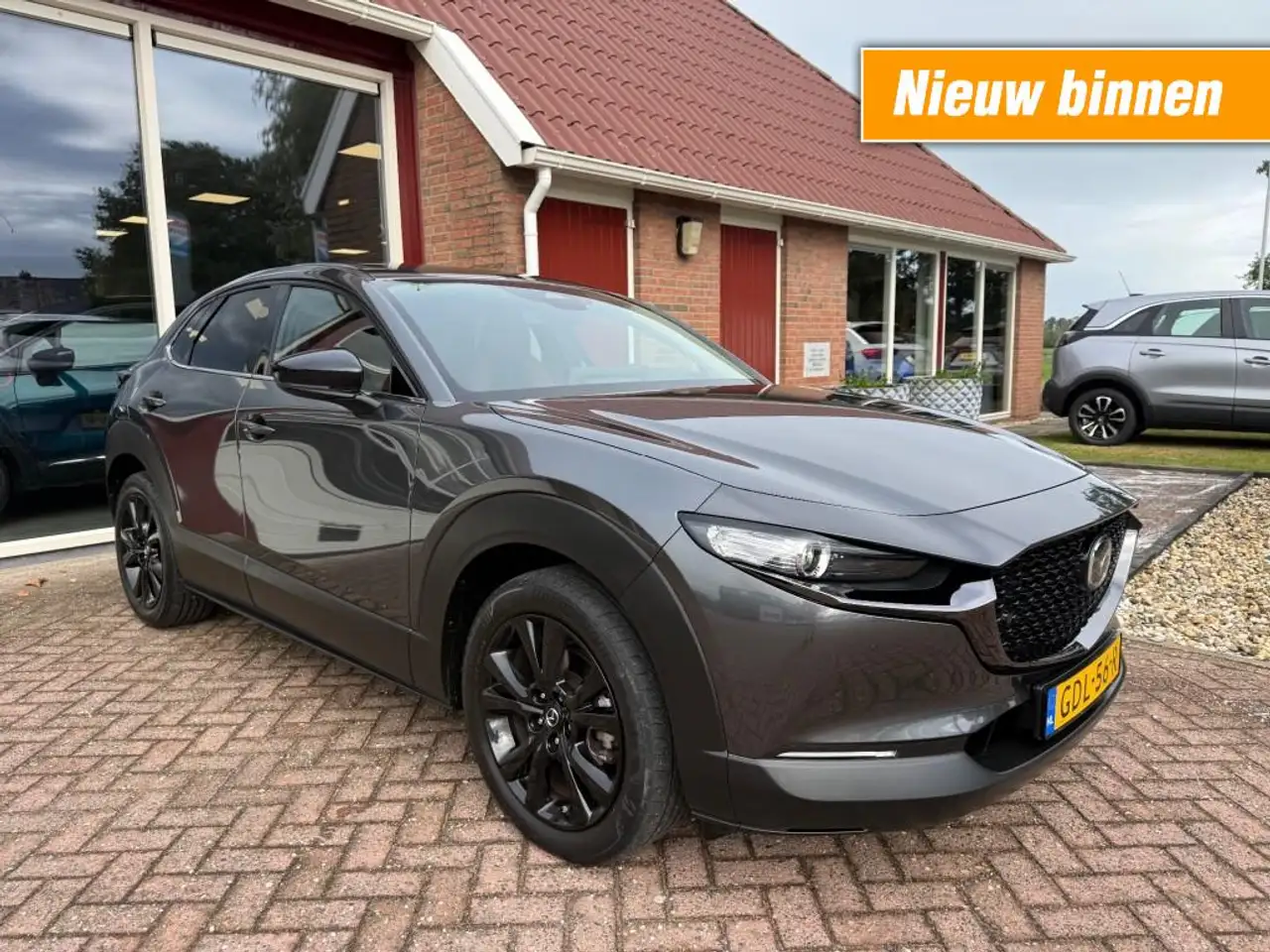 Mazda CX-30 2.0 ESA-G NAGISA Orig. NL/Camera/Bose Sound/ACC — photo 1 of 40
