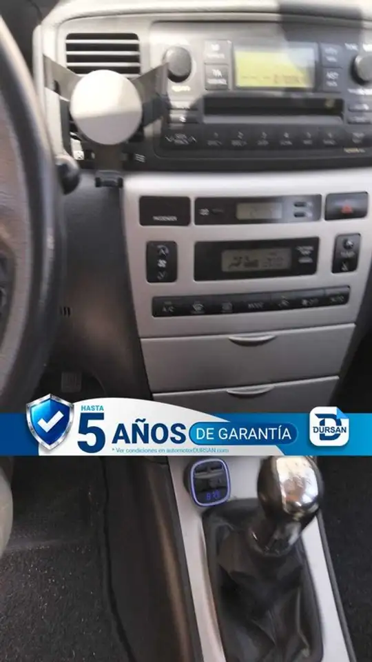 Toyota Corolla 1.6 — photo 1 of 6
