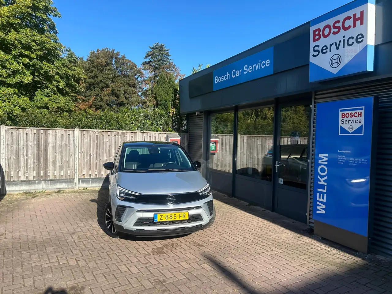 Opel Crossland ELEGANCE LEVEL 3 1.2T (110pk) Navi, LM Velgen, Air — photo 1 of 1