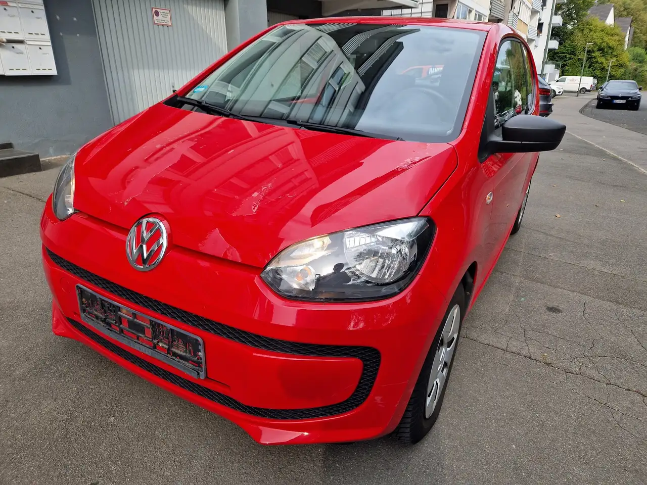 Volkswagen up! 1.0 * 58.650km* — photo 1 of 14