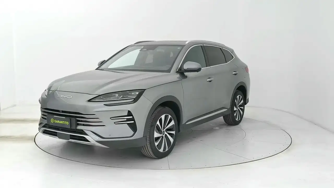 BYD Seal U 1.5 phev Boost 2wd — photo 1 of 36